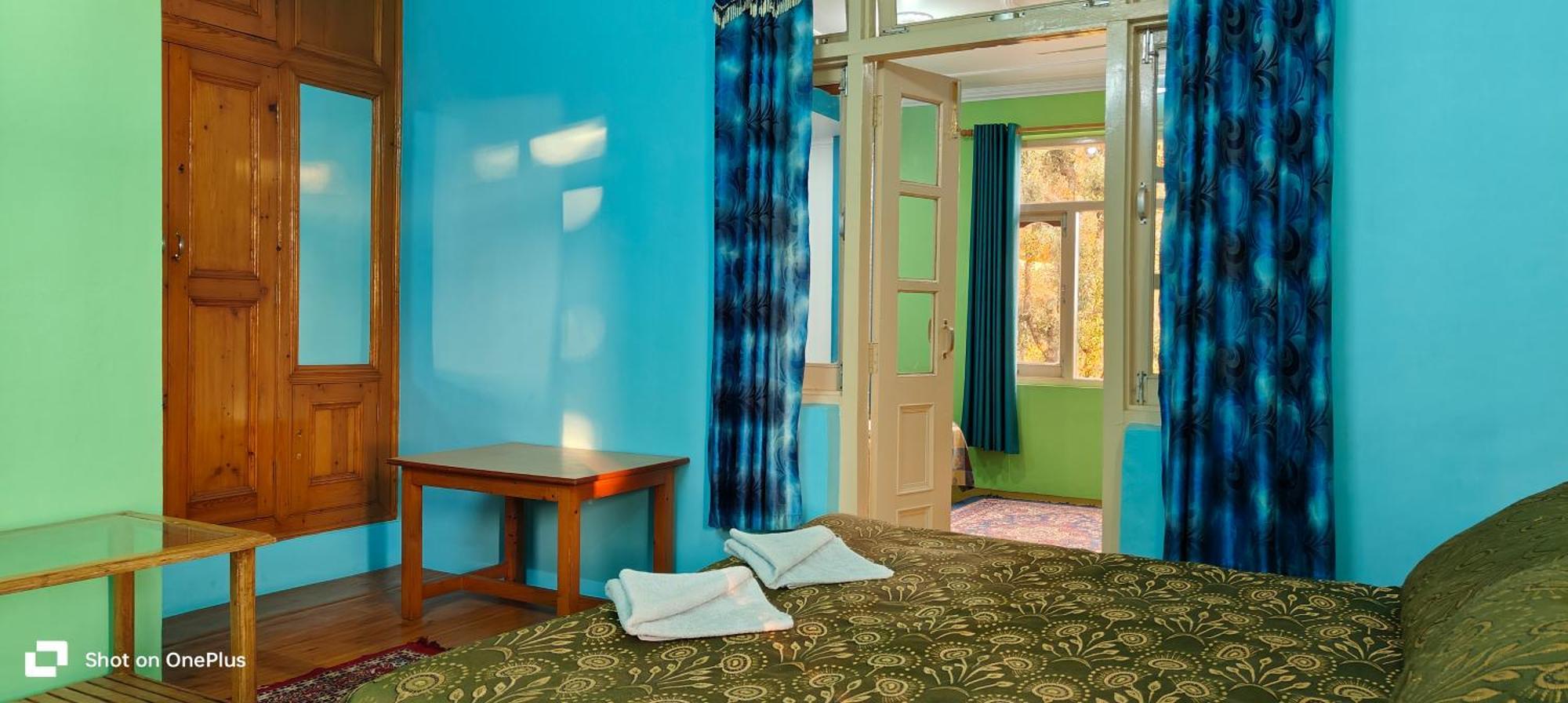 דרמסאלה Jagatram Niwas Guesthouse Dharamkot מראה חיצוני תמונה
