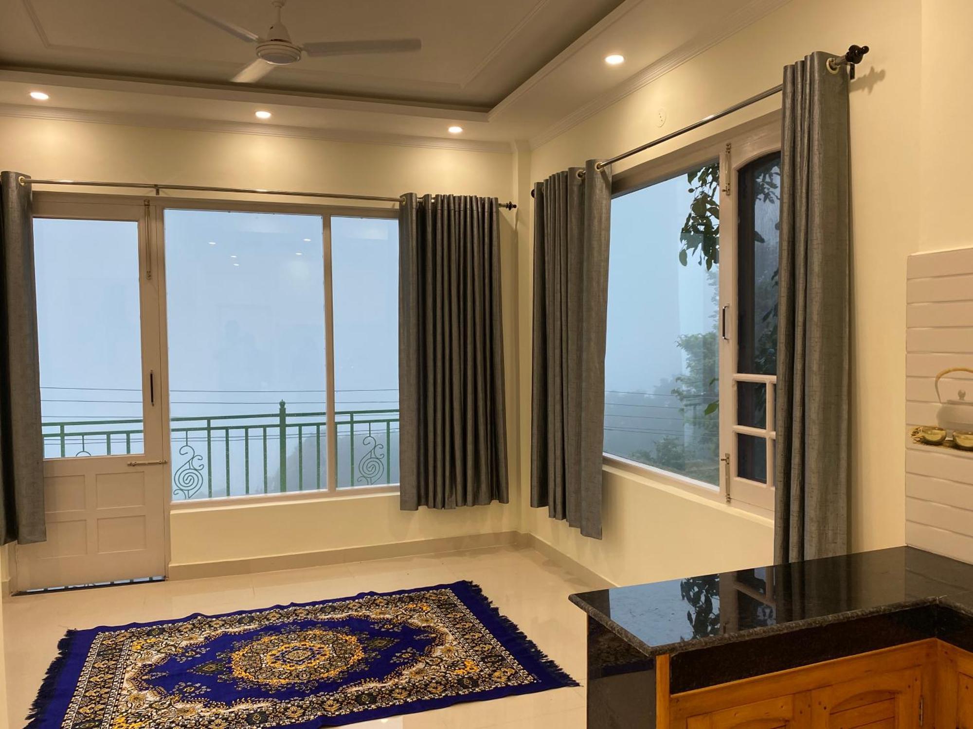 דרמסאלה Jagatram Niwas Guesthouse Dharamkot מראה חיצוני תמונה