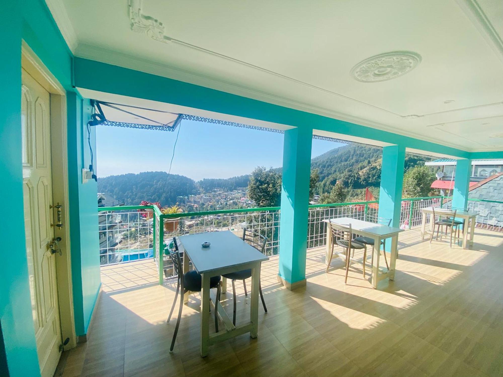 דרמסאלה Jagatram Niwas Guesthouse Dharamkot מראה חיצוני תמונה